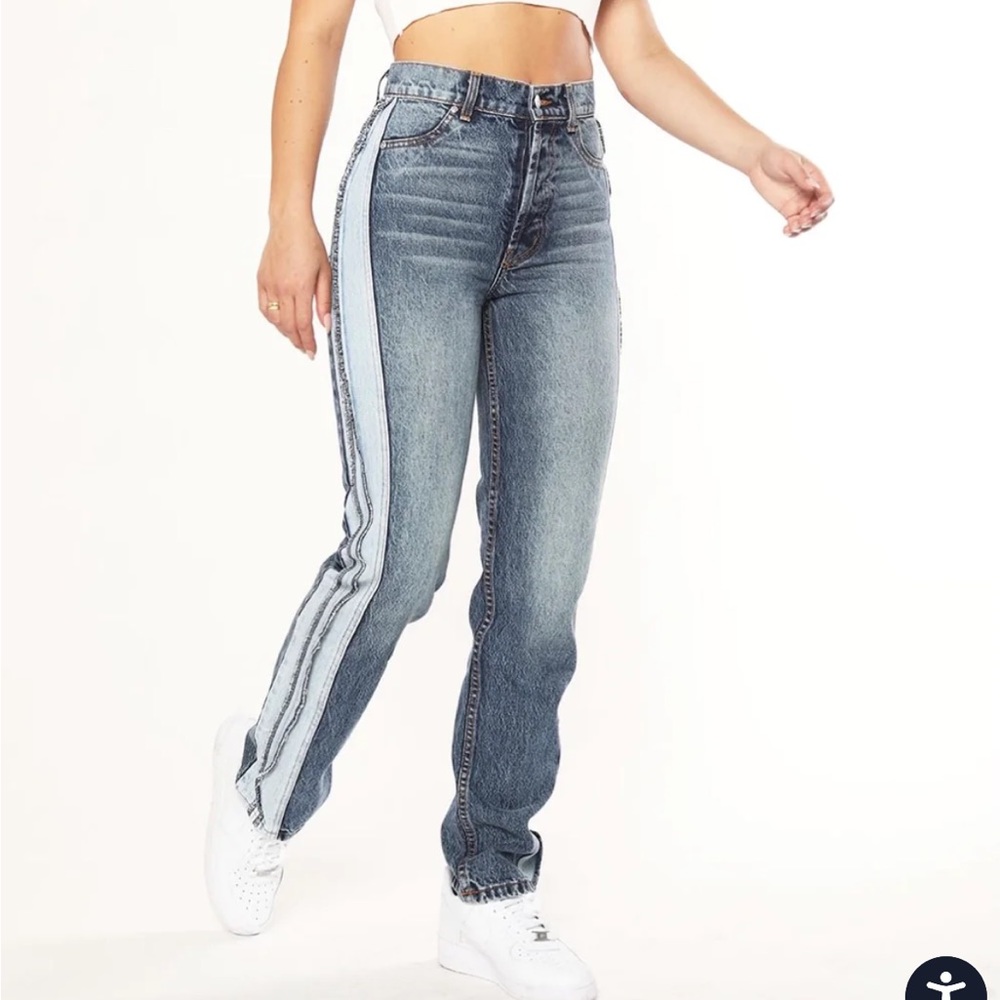 NWT Revice DNA Royal Wash Button Fly cropped high rise Denim Jeans